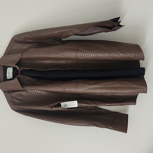 Aritzia Babaton Pellin Shirt Jacket Vegan Leather Brown Python Print Size Small - Picture 3 of 15